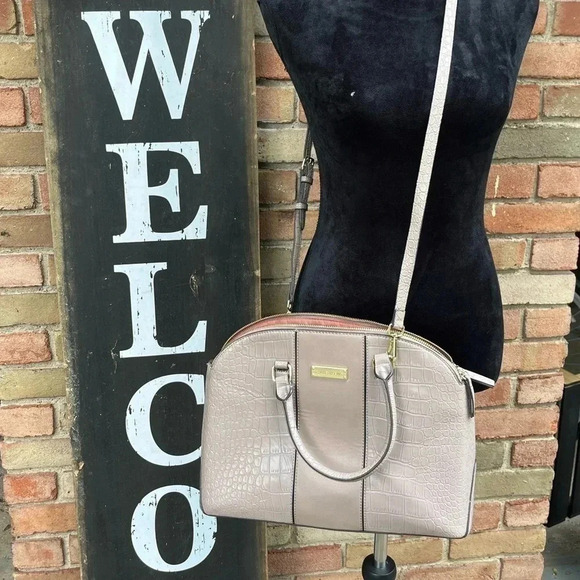 Anne Klein Handbags - Anne Klein cross body shoulder handbag. Faux crocodile skin